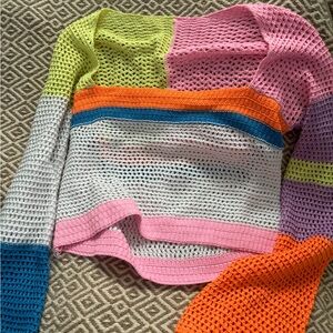 Color SEE-THROGH, cover up/ sweater size small.